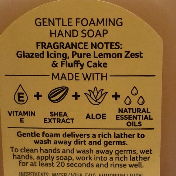 NWT Bath & Body Works Iced Lemon Pound Cake Gentle Foaming Hand Soap. 8.75 oz - Picture 6 of 6